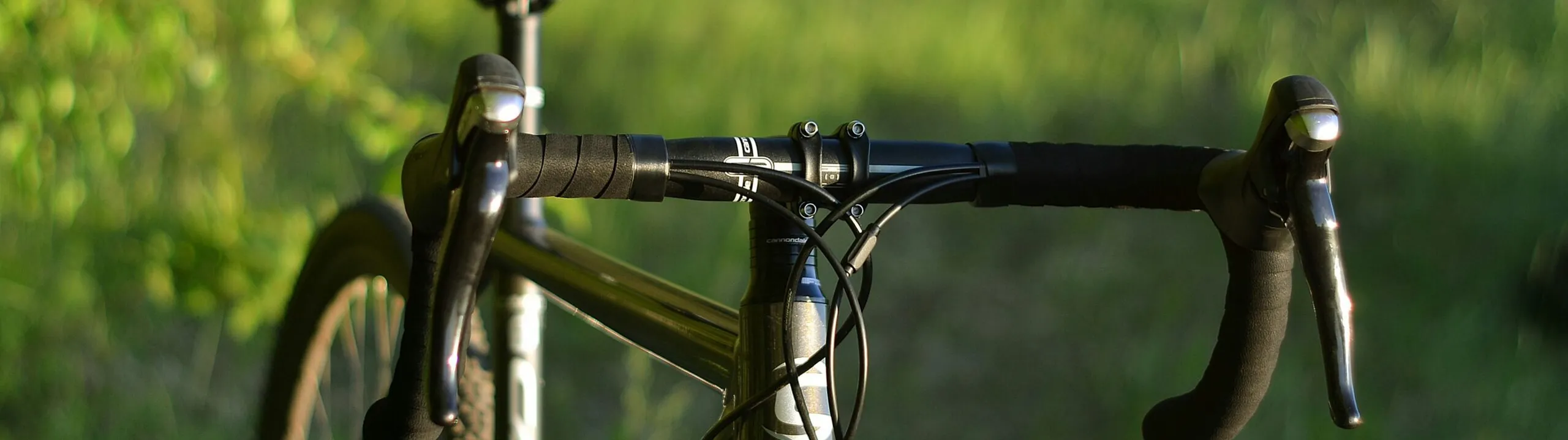 Andriy poliezhaiev 1rm tz J254 unsplash